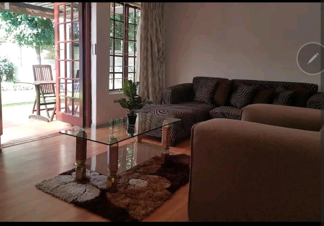 The Link Guest Lodge 肯普顿帕克 客房 照片